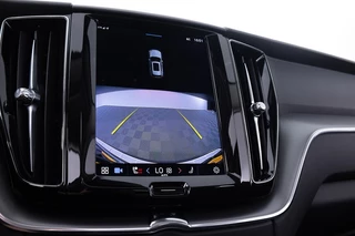 Volvo XC60 Volvo XC60 2.0 T6 Plug-in hybrid AWD Core Bright | PANORAMADAK ✅ 1e Eigenaar - afbeelding nr 24