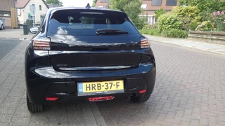 Peugeot 208 Peugeot 208 1.2 Pure-Tech Precision * NAVI * CRUISE * CLIMATE * CAMERA * 16L.M.V - afbeelding nr 4