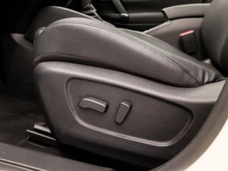 Nissan QASHQAI Nissan QASHQAI 1.3 DIG-T Business Edition 160Pk Automaat (PANORAMADAK, APPLE CARPLAY, GROOT NAVI, 360 CAMERA, KEYLESS, LEDEREN SPORTSTOELEN, STOELVERWARMING, ADAPTIVE CRUISE, NIEUWE APK, NIEUWSTAAT) - afbeelding nr 13