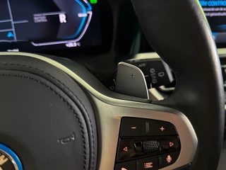 BMW 3 Serie BMW 3-serie Touring 330e 293pk M-Sport High Executive | Laser LED | Carplay | Adaptive cruise | Trekhaak - afbeelding nr 26