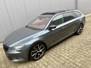Škoda Superb Škoda Superb Combi 1.5 TSI DSG AUT. SPORTLINE BUS. PANODAK / TREKHAAK - afbeelding nr 7
