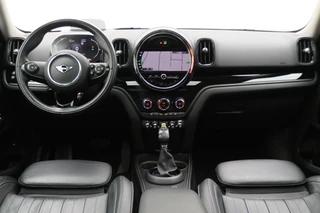 MINI Countryman MINI Countryman Mini 2.0 Cooper S E ALL4 Leer, Panoramadak, Head-Up, Virtual Cockpit, Apple Carplay, Cruise, 17'' - afbeelding nr 2