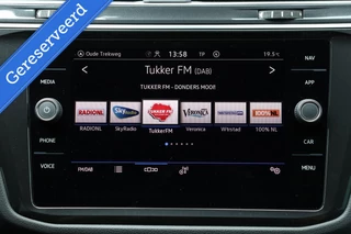 Volkswagen Tiguan Volkswagen Tiguan 1.5 TSI / 2x R-Line / Virtual Cockpit / Camera / Matrix LED / Harman Kardon / 20
