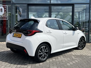 Toyota Yaris Toyota Yaris 1.5 Hyb. First Ed. NL Auto | Dealeronderhouden | - afbeelding nr 3