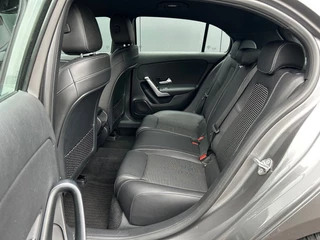 Mercedes-Benz A-Klasse Mercedes-Benz A-Klasse A 180 Aut7 LED Navi Widescreen Sportstoelen Cruise Trekhaak - afbeelding nr 13