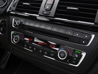 BMW 3 Serie BMW 3 Serie Touring 325d 217PK+ / M Sport HE. / M-Perf. / LED - afbeelding nr 31