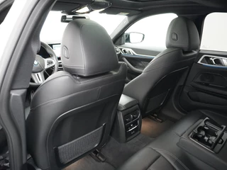 BMW i4 BMW i4 M50 M Sport 84 kWh RIJKLAAR INCL. GARANTIE | LASER | 360 CAMERA | ACTIVE CRUISE | - afbeelding nr 22