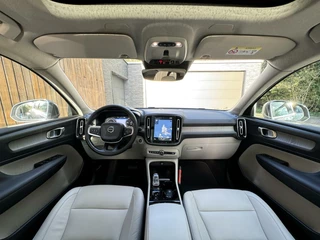 Volvo XC40 Volvo XC40 1.5 T5 Twin Engine Inscription Panoramadak | Trekhaak elektrisch uitklapbaar | Leren bekleding | Stoelverwarming | Achteruitrijcamera | LED verlichting | Parkeersensoren voor en achter - afbeelding nr 3