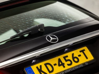 Mercedes-Benz C-Klasse 157Pk Automaat (DUBBEL PANORAMADAK, GROOT NAVI, SFEERVERLICHTING, STOELVERWARMING, ELEK SPORTSTOELEN, LEDER, CRUISE, PARKEERSENSOREN, NIEUWE APK, NIEUWSTAAT) - afbeelding nr 28