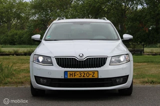 Škoda Octavia Skoda Octavia Combi 1.4 TSI Businessline AUTOMAAT TREKHAAK CAMERA - afbeelding nr 5