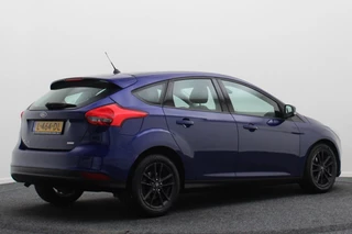 Ford Focus Ford Focus 1.0 EcoBoost Titanium Business - afbeelding nr 19