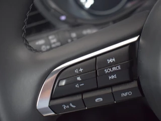 Mazda 3 Mazda 3 2.5 e-SA-G Nagisa 140pk NAVI CARPLAY BOSE® *DEMO* - afbeelding nr 16