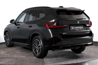 BMW X1 | M Sportpakket | Premium Pack | Dig. Cockpit | Adapt. Cruise | PDC | Camera | NAV + App. Connect | ECC | Elek. Klep | LM 18