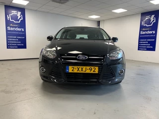Ford Focus Ford Focus Wagon 1.0 EcoB. Edit. Plus inc 12m bovag garantie - afbeelding nr 3
