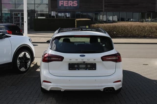 Ford Focus Ford Focus 1.0 EcoBoost Hybrid ST Line X 155pk | Driver Assistance Pack | Winter Pack | Panoramadak | Head up Display | Matrix LED | Verlengde fabrieksgarantie tot 10-2028 - afbeelding nr 4