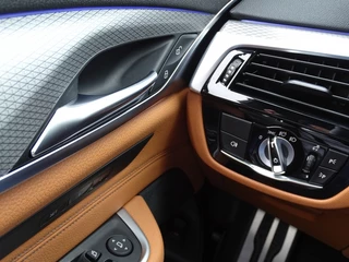 BMW 6 Serie BMW 6 Serie Gran Turismo 640i xD 340PK+ High Exec. M-pakket / 2019 / LED - afbeelding nr 21