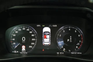 Volvo XC40 Volvo XC40 1.5 T3 163PK Momentum Pro Camera Navi Led PrivacyGlass Trekhaak Pdc V+A 45000KM BJ2019 - afbeelding nr 33