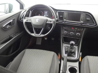 SEAT Leon TREKHAAK / NAVI / CLIMA / CARPLAY / PDC / BLUETOOTH / CRUISE / NL-AUTO - afbeelding nr 19
