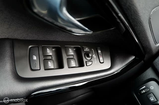 Volvo V40 Volvo V40 MY19 T3 153PK GEARTRONIC DYNAMIC EDITION LUXERY | PANODAK | HARMAN KARDON | CAMERA | KEYLESS - afbeelding nr 27