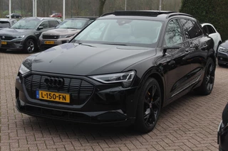 Audi e-tron Audi e-tron e-tron 55 quattro advanced Pro Line Plus 95 kWh / Full option! / Trekhaak / Panoramadak / 360Camera / Head-up / B&O / Keyless / 21'' / Softclose / Stoelmassage / Luxe Leder / Nachtzicht / DAB / ACC - afbeelding nr 6