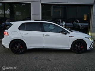 Volkswagen Golf Volkswagen Golf 2.0 TSI GTI Black Style Panorama/HUD/H&K/Leder - afbeelding nr 10