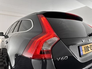 Volvo V60 Aut. *FULL-LEATHER | XENON | NAVI-FULLMAP | MEMORY-PACK | COMFORT-SEATS | ECC | HEATED-SEATS | ENTERTAINMENT-PACK | PDC | CRUISE | TOWBAR  | 17''ALU* - afbeelding nr 27