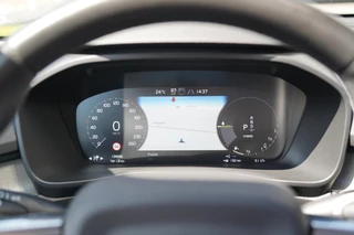 Volvo XC40 Volvo XC40 1.5 T5 Twin Engine Inscription - Panoramisch schuif/kanteldak - Stoelverwarming - Parkeercamera - Standkachel met timer - Adaptieve cruise control met BLIS - Elektrisch verstelbare stoelen - afbeelding nr 36