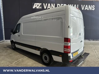 Mercedes-Benz Sprinter Mercedes-Benz Sprinter 316 CDI 164pk L2H2 Euro6 Airco | 2800kg Trekhaak | Cruisecontrol Parkeersensoren, Chauffeursstoel - afbeelding nr 2