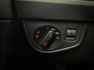 Volkswagen Polo Volkswagen Polo 1.0 TSI DSG Carplay | Cruise | Sensor | NAP - afbeelding nr 25