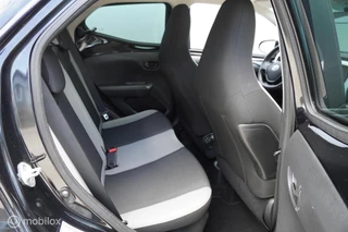 Toyota Aygo Toyota Aygo 1.0 VVT-i x-play, Automaat, Sport Pakket. - afbeelding nr 11