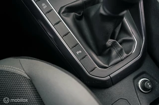 Volkswagen Polo Volkswagen Polo 1.0 TSI 116PK Highline LED ACC NAVI CARPLAY - afbeelding nr 30