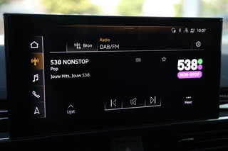 Audi A4 Audi A4 Avant 35TFSi Automaat Business Ed. NAP/Sportstoel/Virtual/Dynamisch/Elek klep - afbeelding nr 30