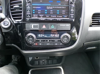 Mitsubishi Outlander Mitsubishi Outlander 2.0 PHEV Executive Edition NAVI CAMERA TELEFOON CRUISECONTROL..... - afbeelding nr 21