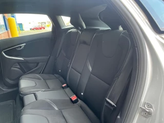Volvo V40 Volvo V40 1.5 T2 122PK Automaat Momentum LED/NAVI/ACHTERUITRIJCAMERA - afbeelding nr 6