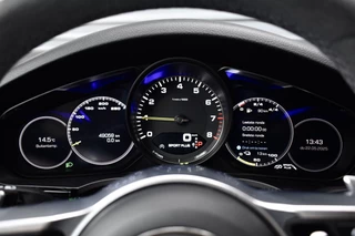 Porsche Cayenne | Carbon Exterieur | Carbon Dak | 22'' GT Design Wielen | Sportuitlaat | - afbeelding nr 6