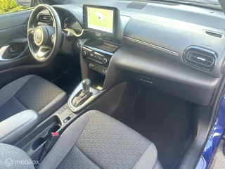 Toyota Yaris Cross Toyota Yaris Cross 1.5 Hybrid Explore ACHTERUITRIJ CAMERA CARPLAY NAVIGATIE STUUR/STOELVERWARMING KEURIGE AUTO!! - afbeelding nr 8
