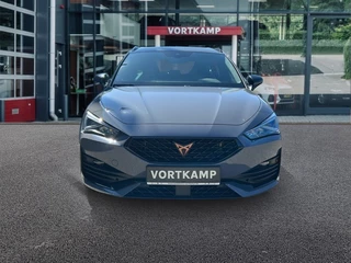 CUPRA Leon Sportstourer CUPRA Leon Sportstourer 1.4 TSI DSG VZ E-HYBRID CAMERA/MEMORY/NAVI/ACC/STOELVERW/E-KLEP - afbeelding nr 2