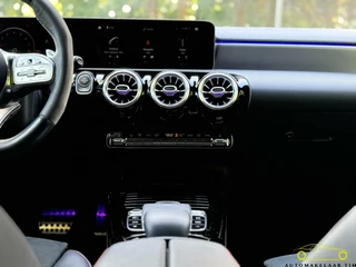 Mercedes-Benz A-Klasse Mercedes A-klasse AMG 35 4MATIC / Pano / Burmester - afbeelding nr 60