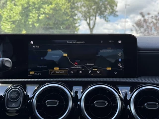 Mercedes-Benz CLA Mercedes-Benz CLA-klasse 180 Aut. Business Sol. | LED |  Navi | Camera | - afbeelding nr 20