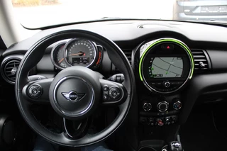 MINI One MINI One Mini 1.5 102PK Navigatie / Airco / Cruise control - afbeelding nr 10