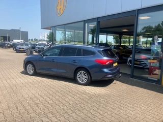 Ford Focus Ford Focus 1.0 Ecoboost Aut. Titanium - Navi - camera - stoel/stuur verw. - afbeelding nr 3