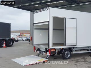 Mercedes-Benz Sprinter Mercedes Sprinter 317 CDI Automaat Laadklep Zijdeur Bakwagen Navi Airco Cruise MBUX Euro6 Meubelbak Koffer 21m3 Airco Cruise control - afbeelding nr 3