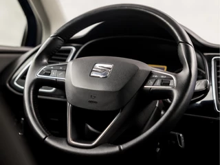 SEAT Leon (NAVIGATIE, CLIMATE, LED KOPLAMPEN, PARKEERSENSOREN, SPORTSTOELEN, GETINT GLAS, CRUISE, BLUETOOTH, NIEUWE APK, NIEUWSTAAT) - afbeelding nr 17
