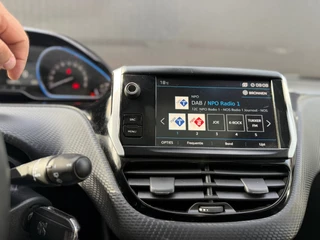 Peugeot 2008 Peugeot 2008 1.2 PureTech Allure - afbeelding nr 48