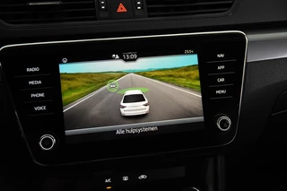 Škoda Superb Škoda Superb Combi 1.5 TSI *1ste Eigenaar*Carplay*Trekhaak* - afbeelding nr 17