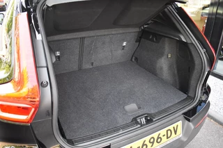 Volvo XC40 Volvo XC40 T2 129pk Aut. Momentum Core | Navigation-Tech - afbeelding nr 35