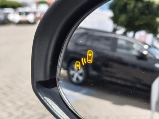 Toyota C-HR Toyota C-HR 2.0 Hybrid GR-Sport | Trekhaak | JBL | Navi | Sensoren | - afbeelding nr 41