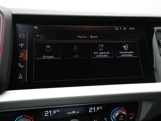Audi A1 Sportback Audi A1 Sportback 40 TFSI 200pk S-Tronic Edition one S-Line Navigatie Stoelverwarming Bang & Olufsen Keyless 52 - afbeelding nr 29