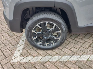 Jeep Renegade Jeep Renegade 4xe 240 PLUG-IN HYBRID ELECTRIC NEW UPLAND AUT. Keyless | Dodehoeksensoren | Navi | Carplay - afbeelding nr 35