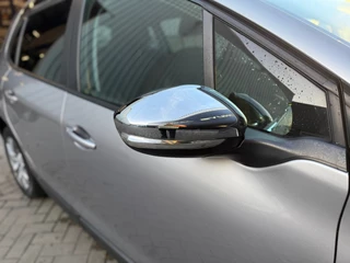 Peugeot 2008 Peugeot 2008 1.2 PureTech Active - afbeelding nr 13